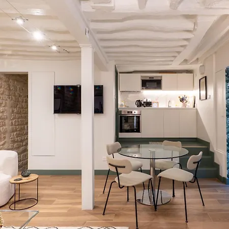 Veeve - A Story In Stone Apartment Paris